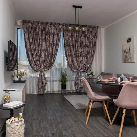 Wings 1 Bedroom Luxury Sofya