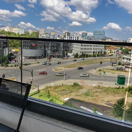 Wings 1 Bedroom Luxury Sofya