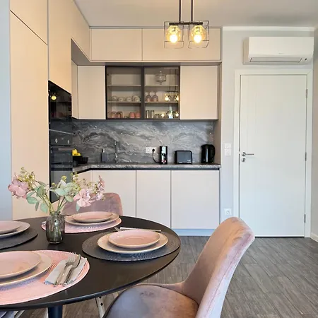 Wings 1 Bedroom Luxury 아파트 소피아